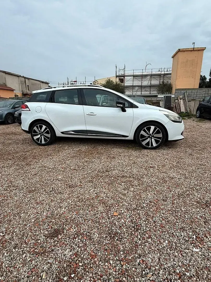 Usata Renault Clio 90 CV (66 kW) 2014 Bianco Station wagon