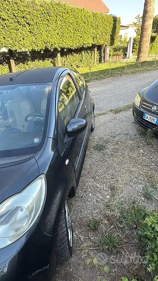 Usata Peugeot 107 68 CV (50 kW) 2007 Utilitaria