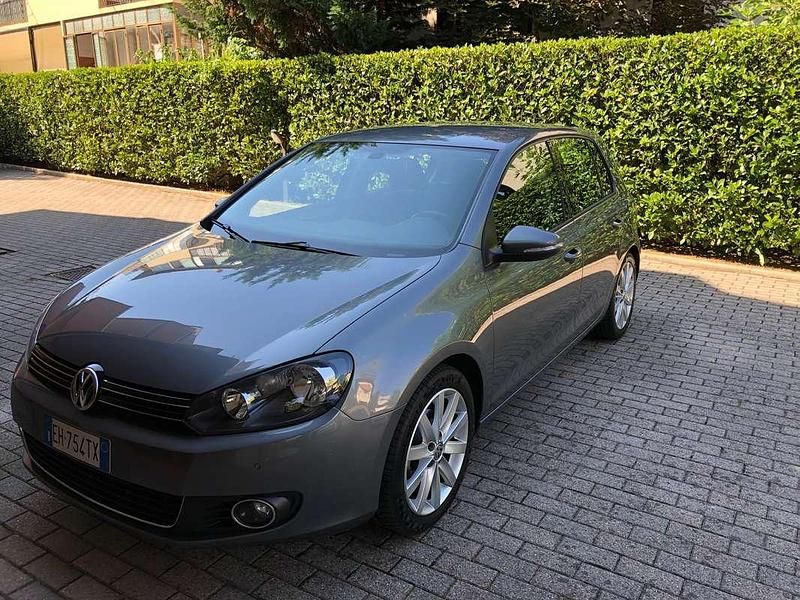 Usata VW Golf VI Highline 105 CV (77 kW) 2011 Utilitaria