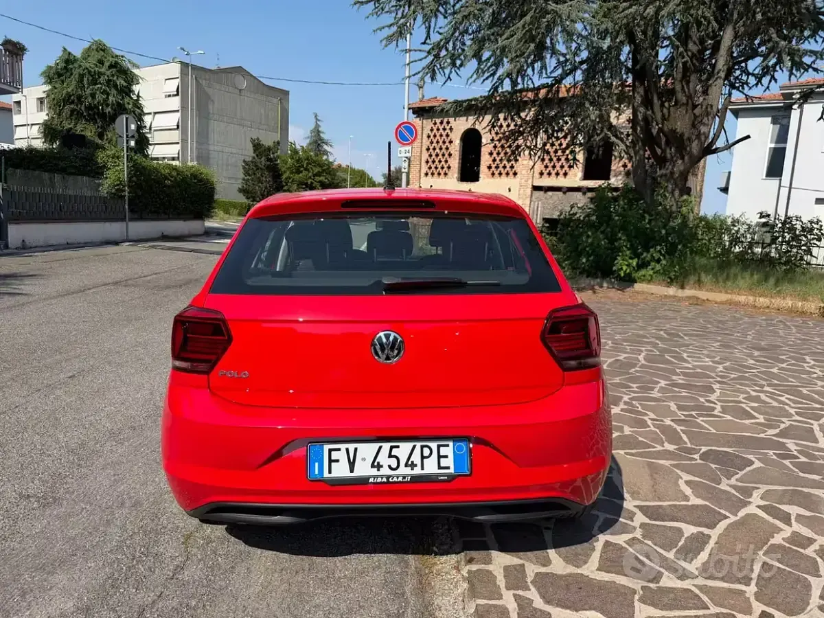 Usata VW Polo Highline 80 CV (58 kW) 2019 Rosso Utilitaria