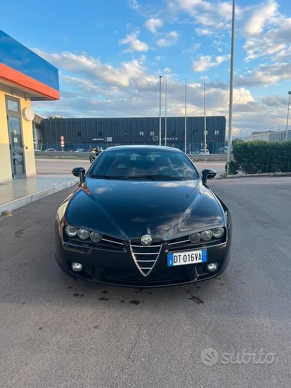 Usata Alfa Romeo Brera 210 CV (154 kW) 2009 Nero Coupé