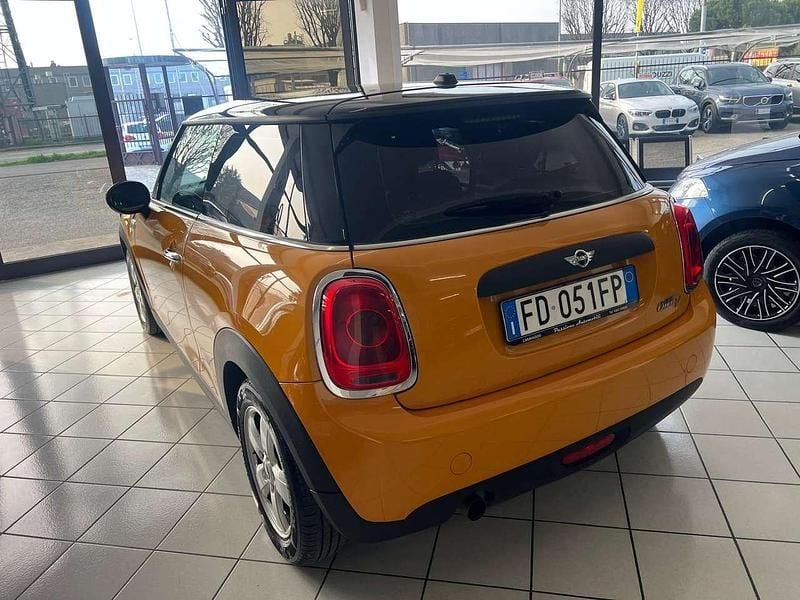 Usata Mini One D 95 CV (69 kW) 2016 Giallo Utilitaria