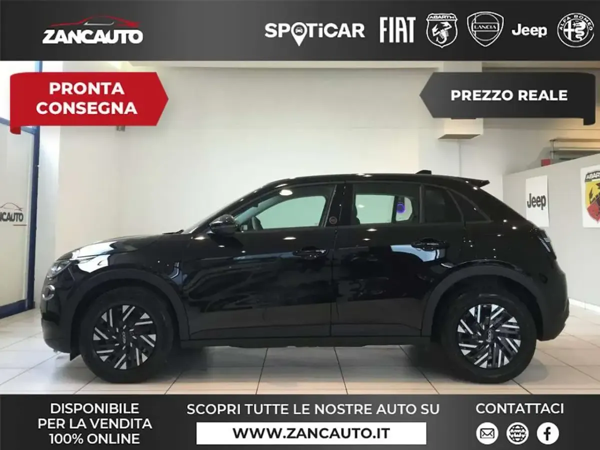 Usata Fiat 600E Red 114 kW (156 CV) 2025 Nero SUV