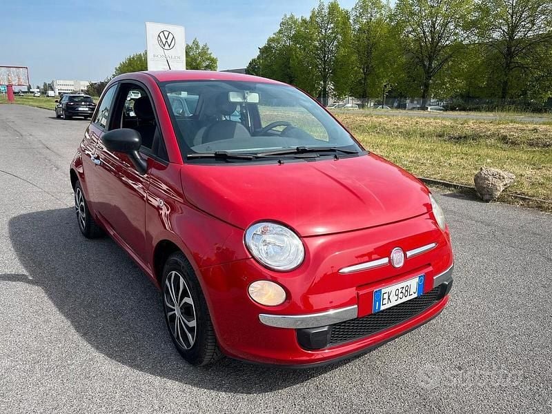 Usata Fiat 500 Lounge 69 CV (50 kW) 2011 Rosso Berlina