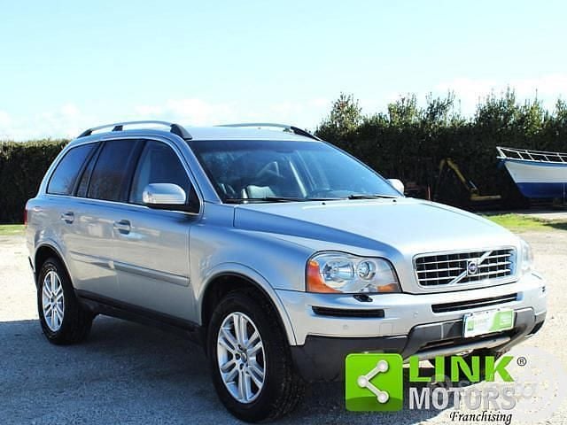 Usata Volvo XC90 Executive 185 CV (136 kW) 2007 Grigio SUV