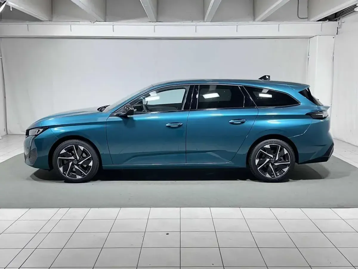 Nuova Peugeot 308 SW Allure 131 CV (96 kW) 2025 Blu Station wagon