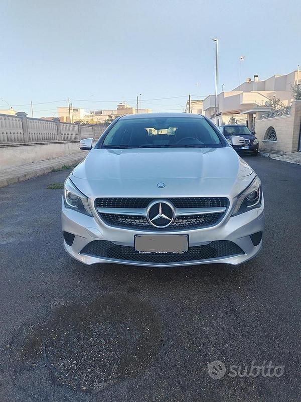 Usata Mercedes CLA220 136 CV (100 kW) 2015 Berlina