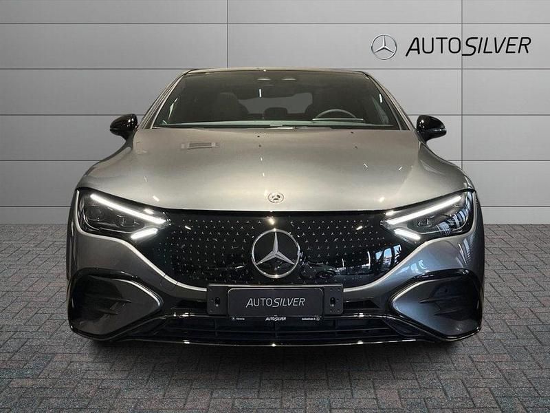 Nuova Mercedes EQE350 Premium Plus 135 kW (184 CV) 2025 Grigio scuro / metallizzato Berlina