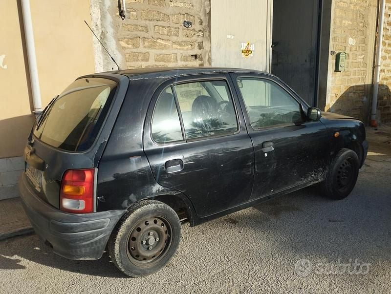 Usata Nissan Micra 60 CV (44 kW) 2000 Utilitaria
