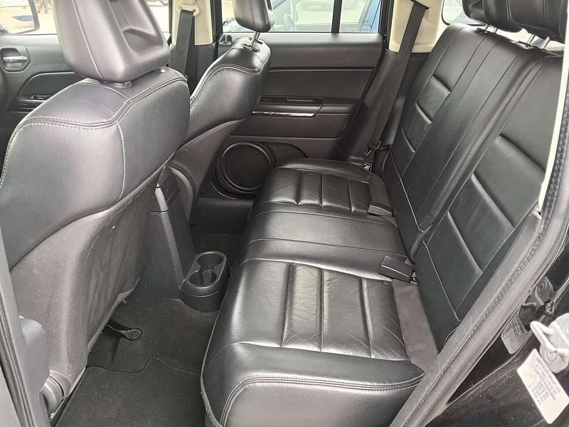 Usata Jeep Patriot Limited 140 CV (102 kW) 2010 Nero SUV
