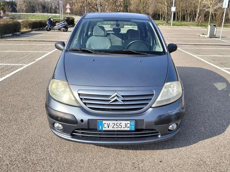 Usata Citroën C3 73 CV (53 kW) 2005 Grigio Berlina