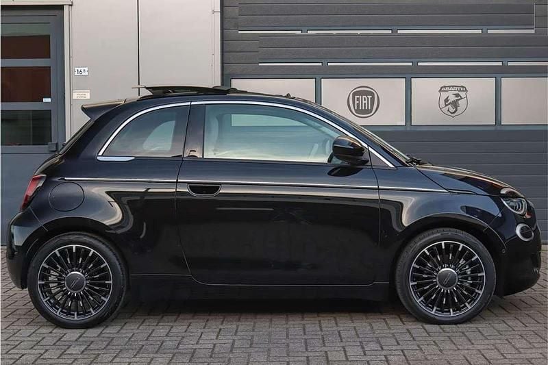 Occasion Fiat 500e La Prima 42 kW (58 ch) 2022 Noir Citadine