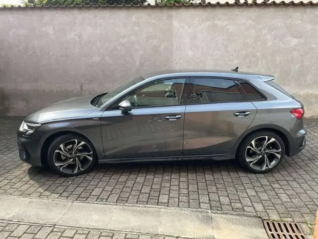 Usata Audi A3 S-Line 110 CV (80 kW) 2024 Grigio Berlina