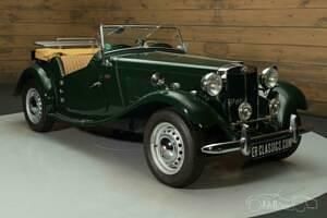 Usata MG TD 54 CV (39 kW) 1953 Verde Cabrio