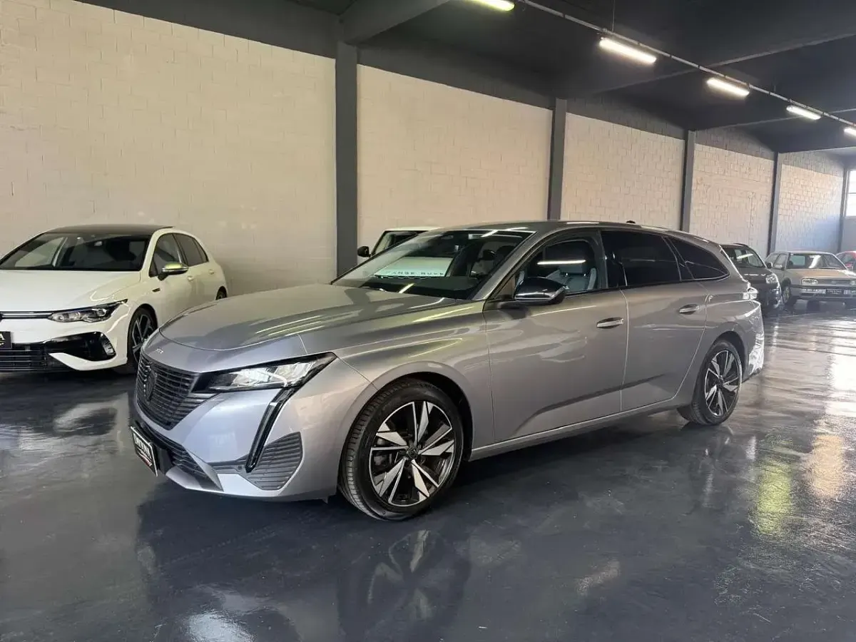 Usata Peugeot 308 SW GT 131 CV (96 kW) 2022 Other Station wagon