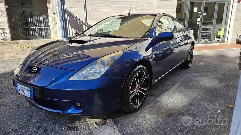 Second-hand Toyota Celica 143 CP (105 kW) 2002 Albastru Coupe