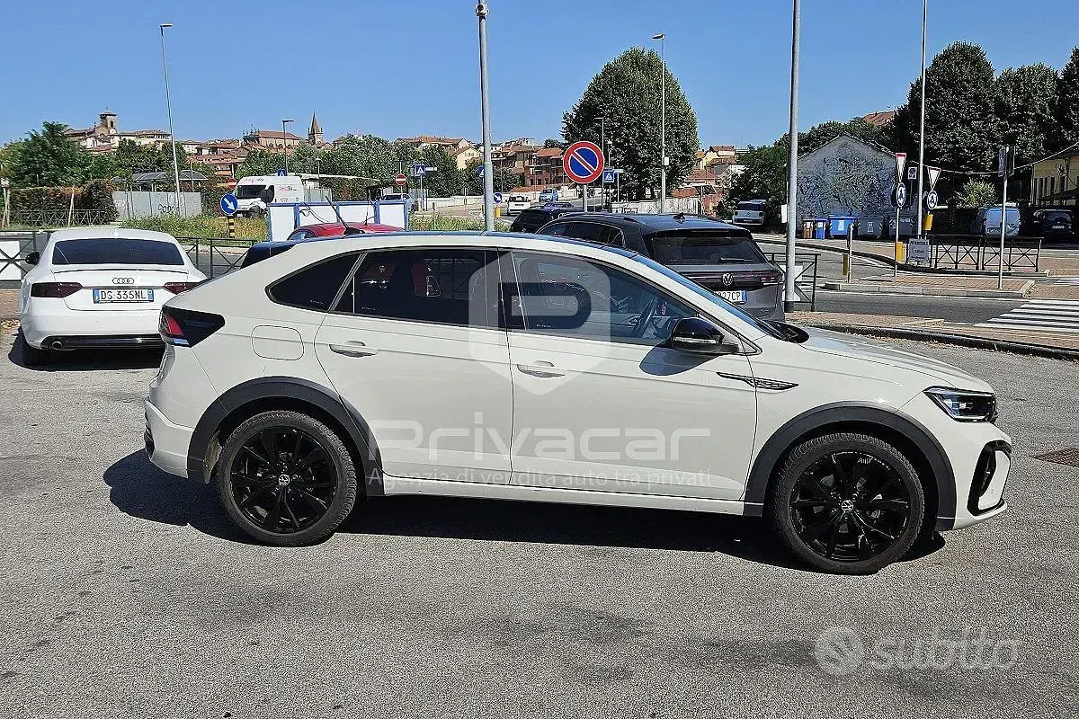 Usata VW Taigo R-line 110 CV (80 kW) 2023 Grigio SUV