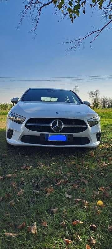 Usata Mercedes A180 116 CV (85 kW) 2020 Berlina