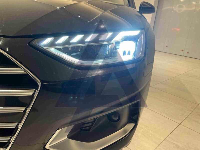 Usata Audi A4 Business 163 CV (119 kW) 2023 Nero Station wagon