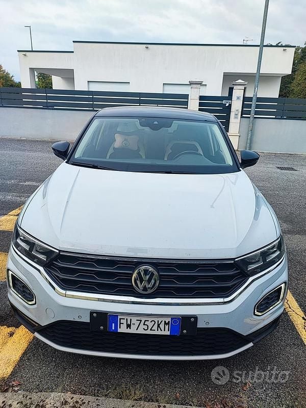 Usata VW T-Roc Advance 116 CV (85 kW) 2019 Bianco SUV