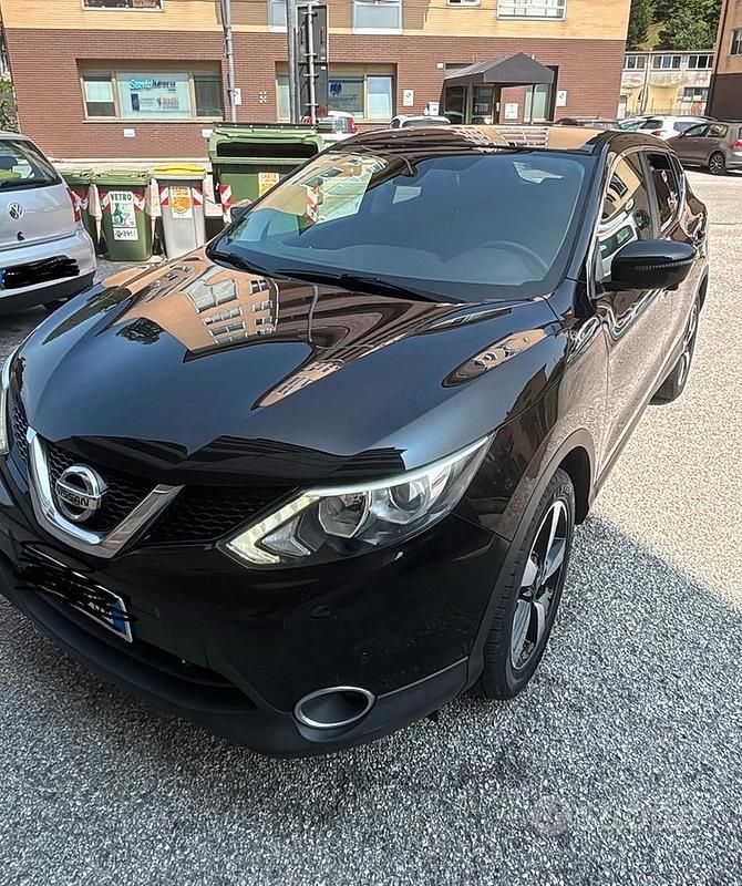 Usata Nissan Qashqai 116 CV (85 kW) 2015 Nero SUV