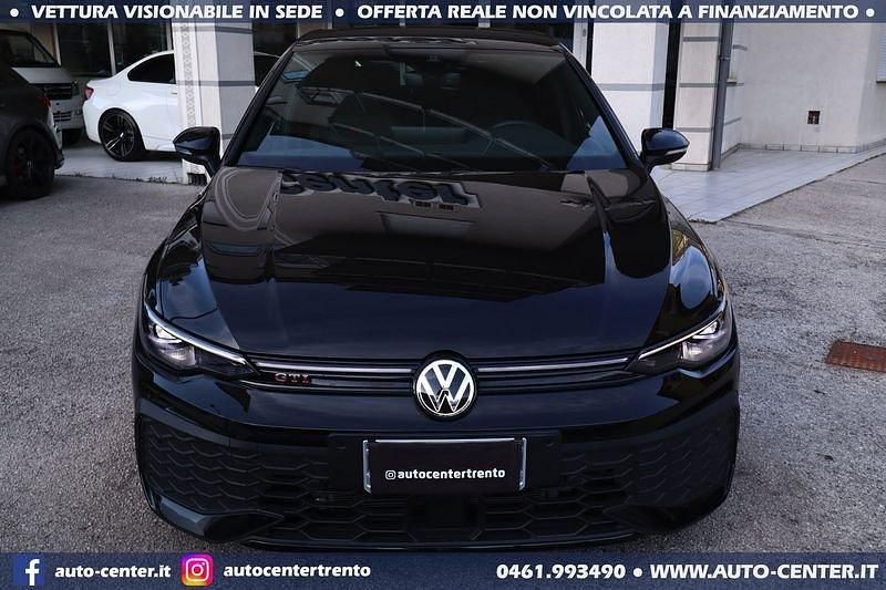 Usata VW Golf VIII GTI 265 CV (194 kW) 2025 Nero Utilitaria