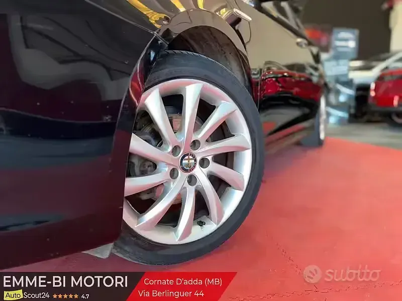 Gebraucht Alfa Romeo Giulietta Distinctive 2011 Schwarz Kleinwagen