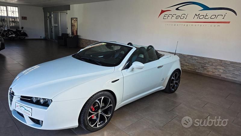 Usata Alfa Romeo Spider 184 CV (135 kW) 2009 Bianco Cabrio