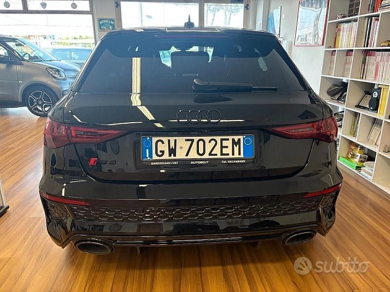 Usata Audi RS3 Black Edition 400 CV (294 kW) 2024 Nero Berlina