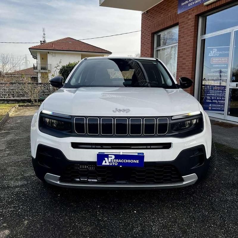 Usata Jeep Avenger Altitude 101 CV (74 kW) 2024 Bianco SUV