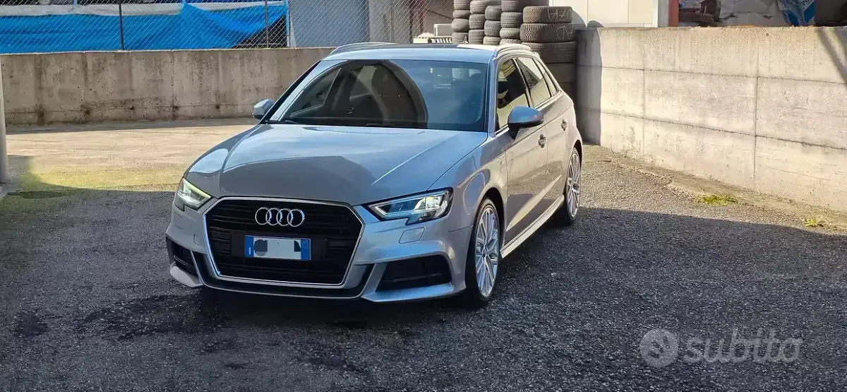 Usata Audi A3 Ambition 150 CV (110 kW) 2017 Grigio Berlina