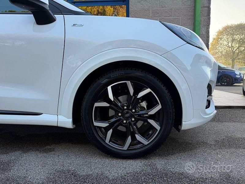 Usata Ford Puma ST-Line 125 CV (91 kW) 2023 Bianco SUV