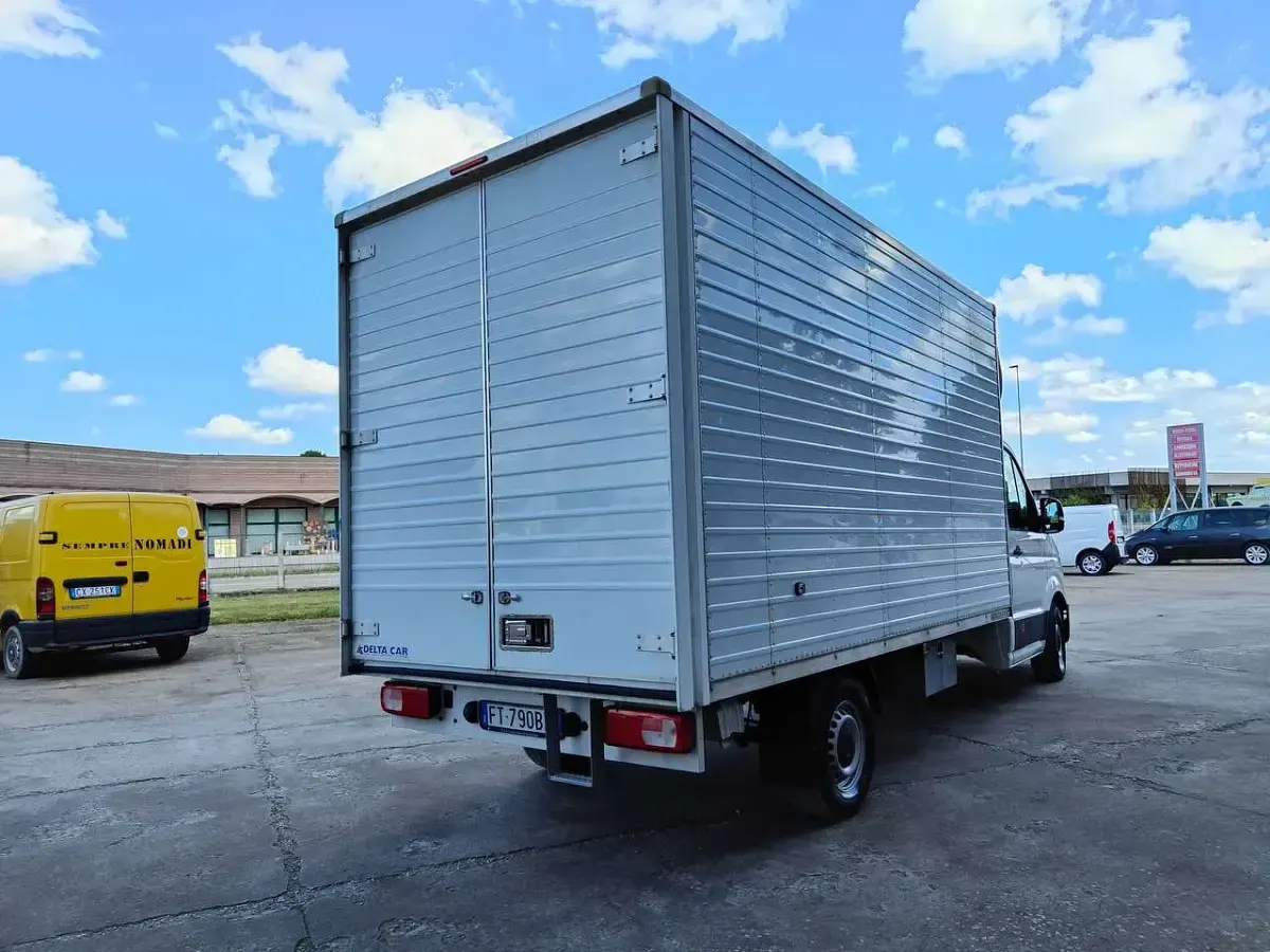 Usata VW Crafter 140 CV (102 kW) 2019 Bianco Furgone