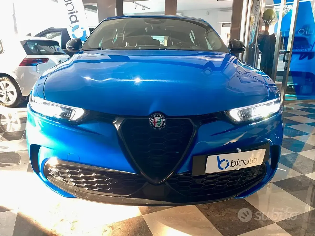 Usata Alfa Romeo Tonale Sprint 131 CV (96 kW) 2023 Blu SUV