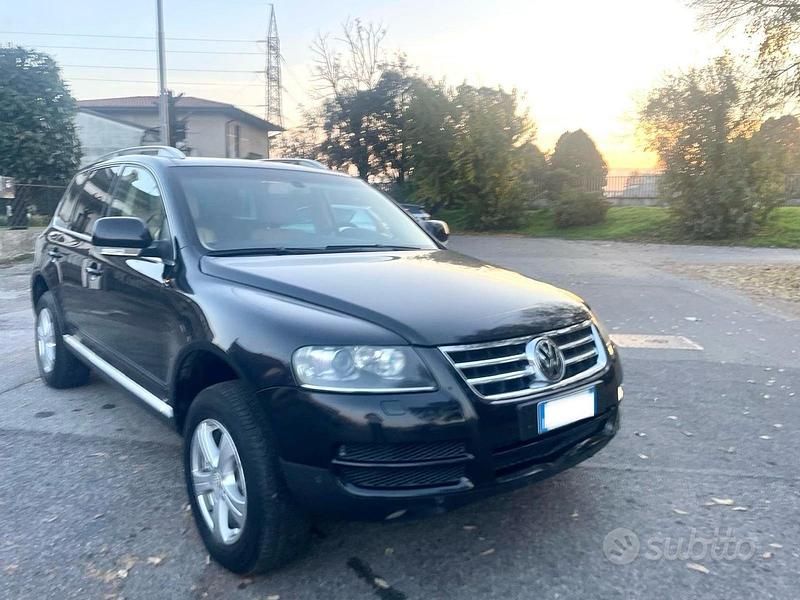 Usata VW Touareg Exclusive 224 CV (164 kW) 2007 Nero SUV