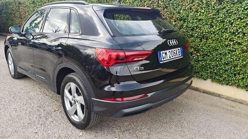 Usata Audi Q3 Advanced 150 CV (110 kW) 2023 Nero SUV