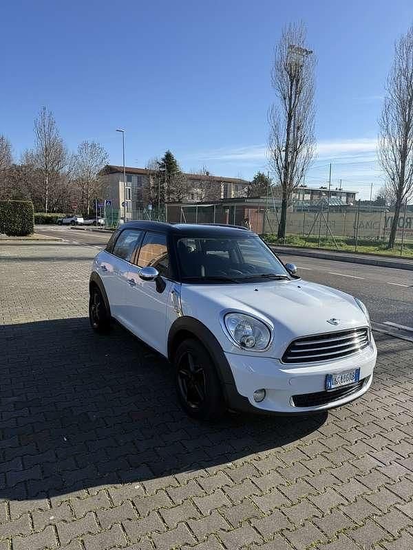 Usata Mini One D Countryman 90 CV (66 kW) 2012 Bianco SUV