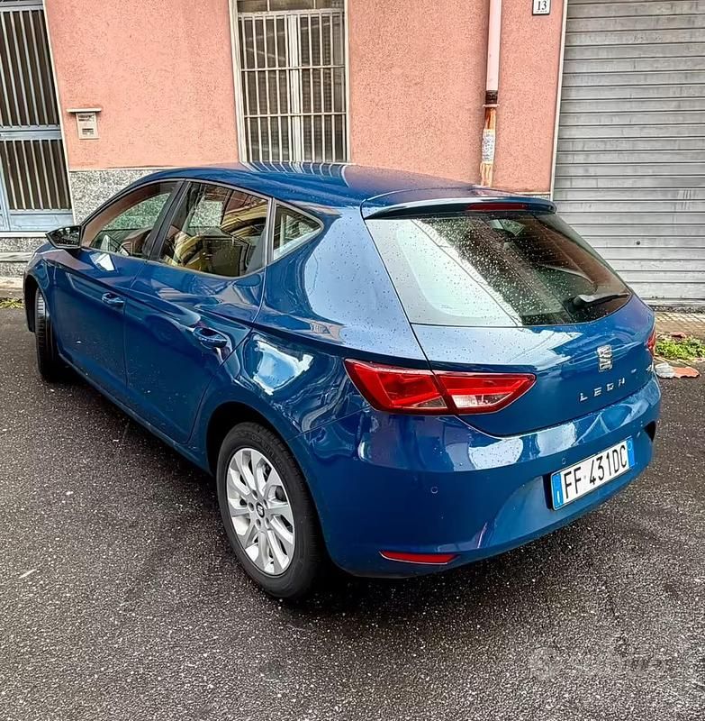 Usata Seat Leon 110 CV (80 kW) 2016 Blu Berlina