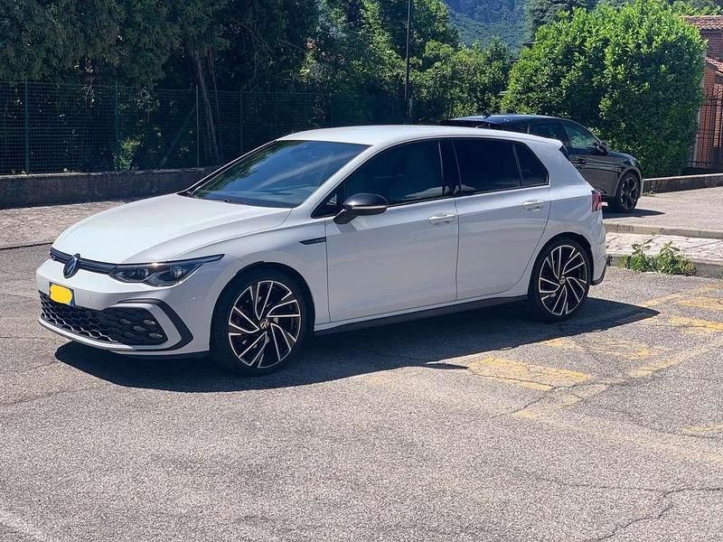 Usata VW Golf VIII GTD 200 CV (147 kW) 2021 Bianco Berlina