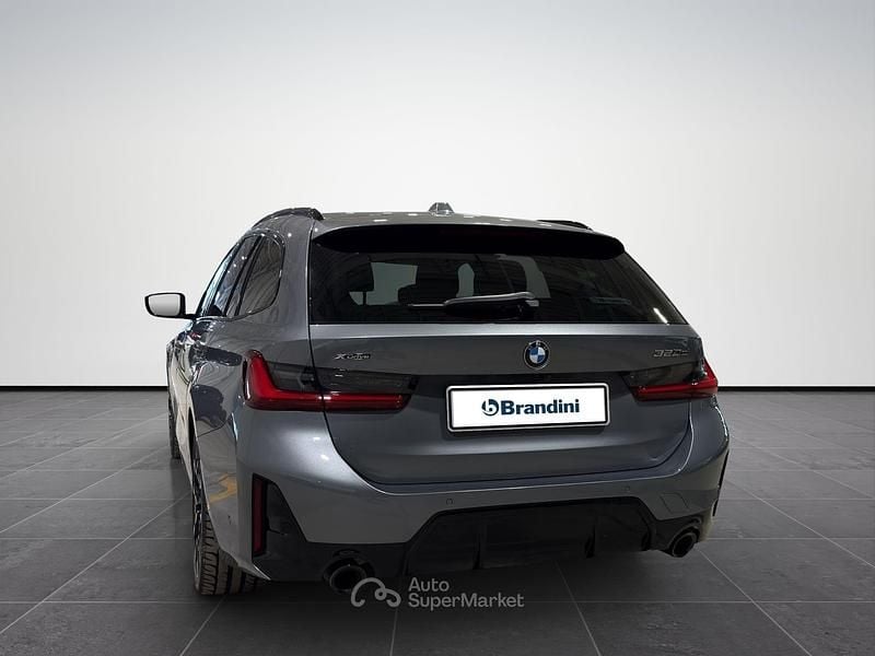 Usata BMW 320 M Sport 190 CV (139 kW) 2025 Skyscraper grey metallic Station wagon