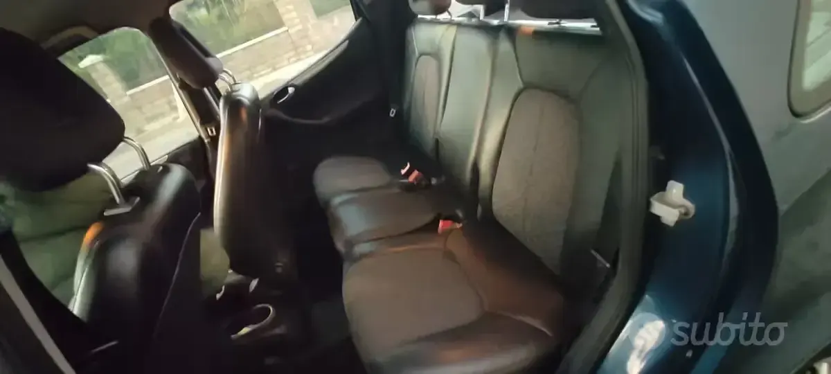 Gebraucht Mercedes A170 82 PS (60 kW) 2003 Blau Limousine