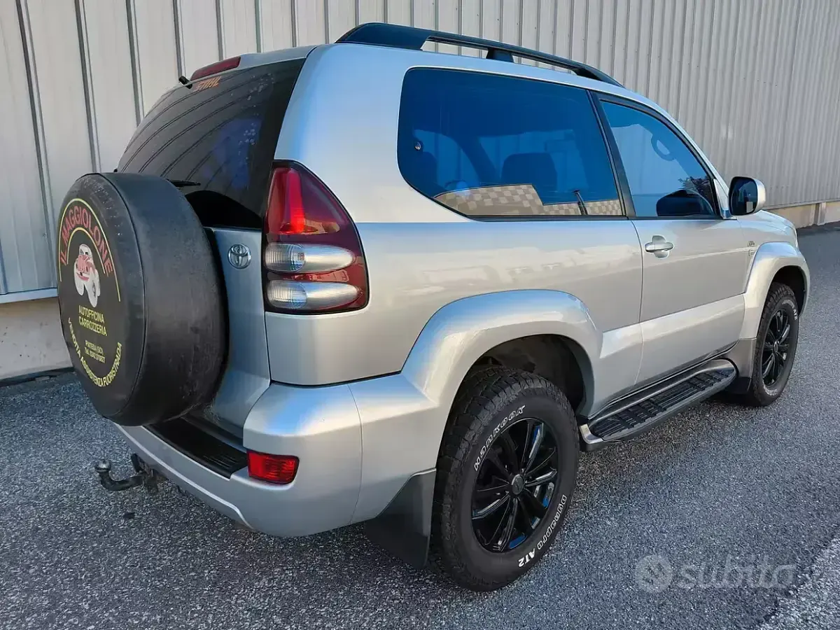Usata Toyota Land Cruiser 163 CV (119 kW) 2004 Grigio SUV
