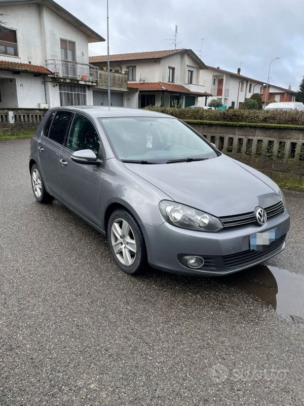 Usata 2009 VW Golf VI Tre volumi | 2650 € (Super prezzo) - Immagine 1/4