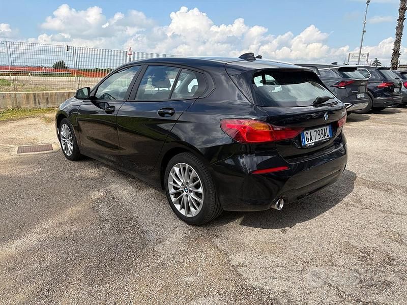 Usata BMW 116 Advantage 116 CV (85 kW) 2019 Nero Utilitaria
