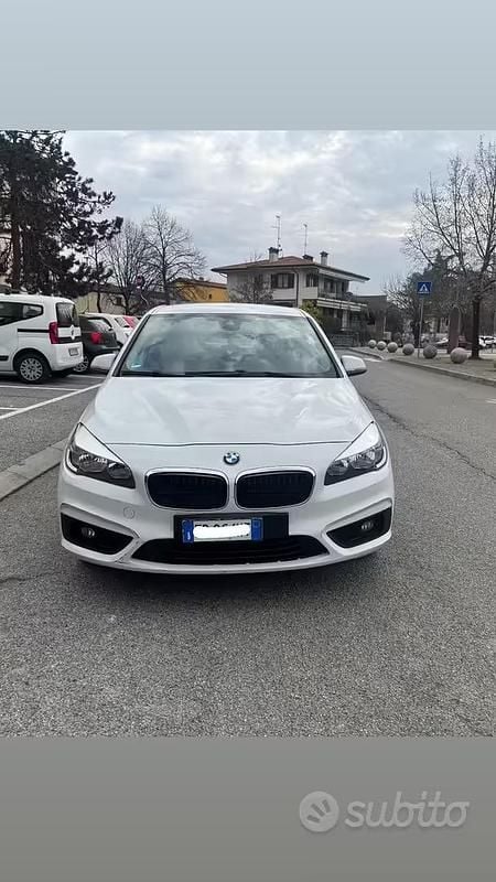 Usata BMW 214 Active Tourer 2015 Bianco Monovolume
