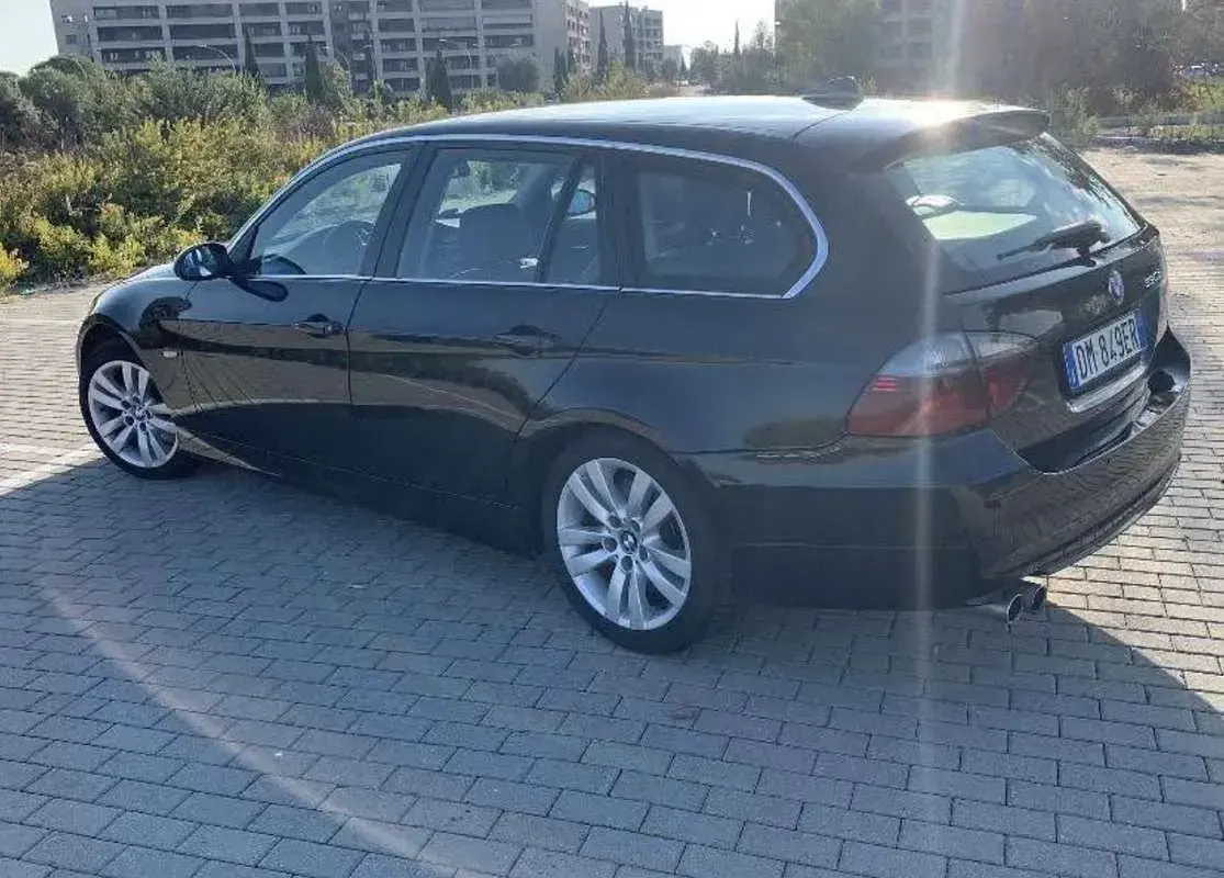 Usata BMW 330 231 CV (169 kW) 2007 Station wagon