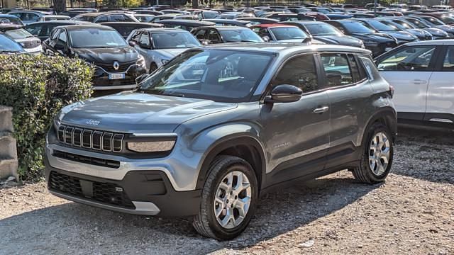 Usata Jeep Avenger Altitude 100 CV (73 kW) 2024 Grigio SUV