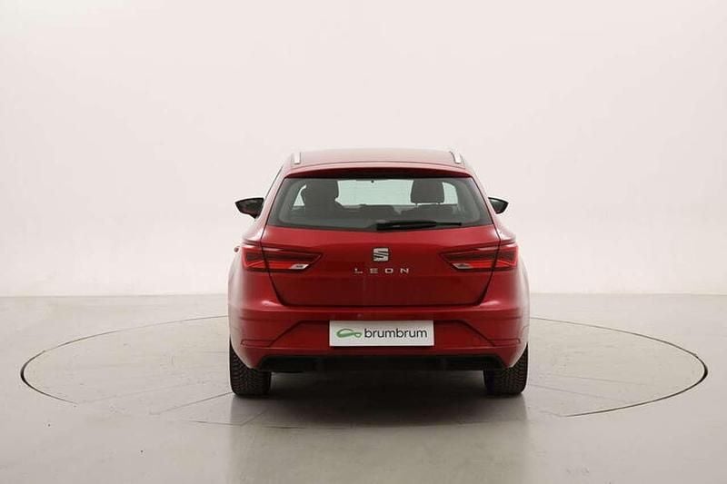 Usata Seat Leon ST Style 116 CV (85 kW) 2020 Rosso Station wagon