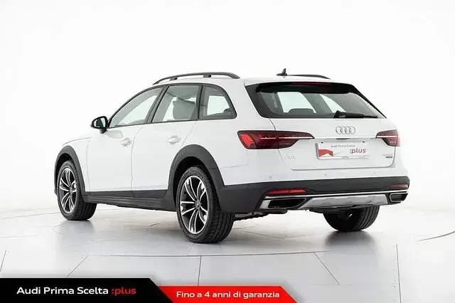 Usata Audi A4 Allroad Business 204 CV (150 kW) 2023 Bianco Station wagon