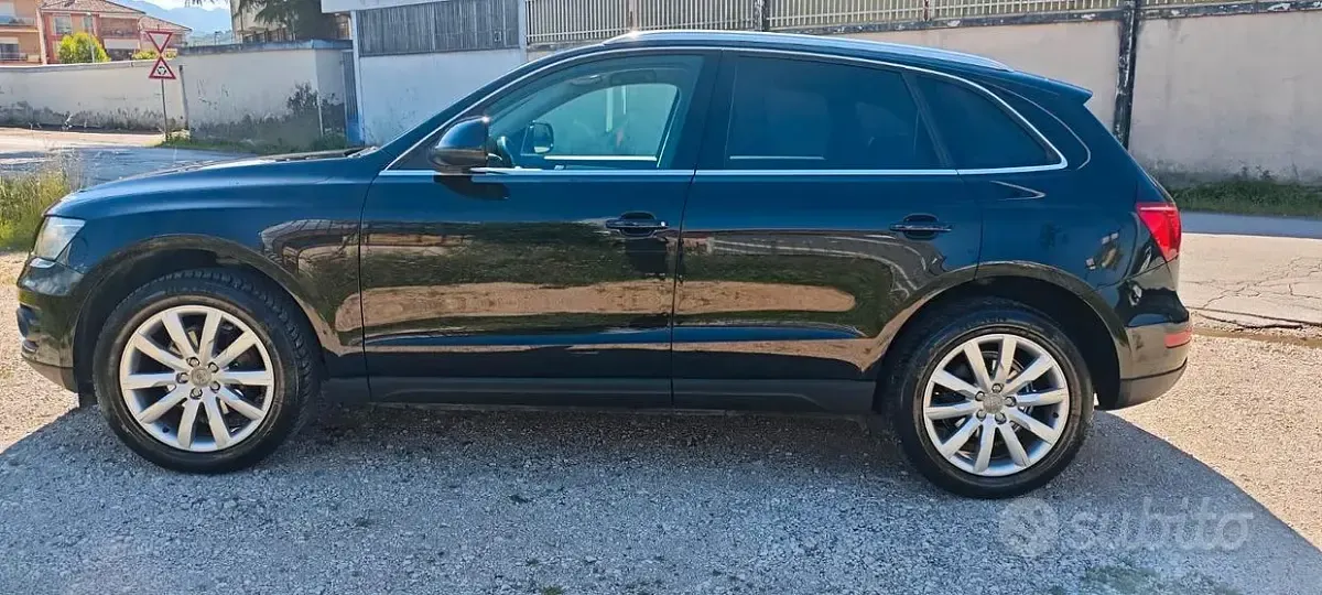 Usata Audi Q5 211 CV (155 kW) 2009 Nero SUV